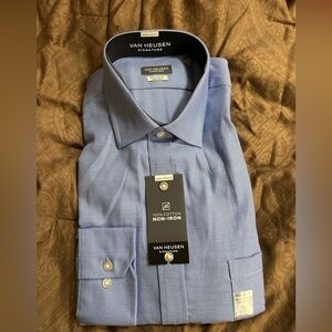 Van heusen button down top